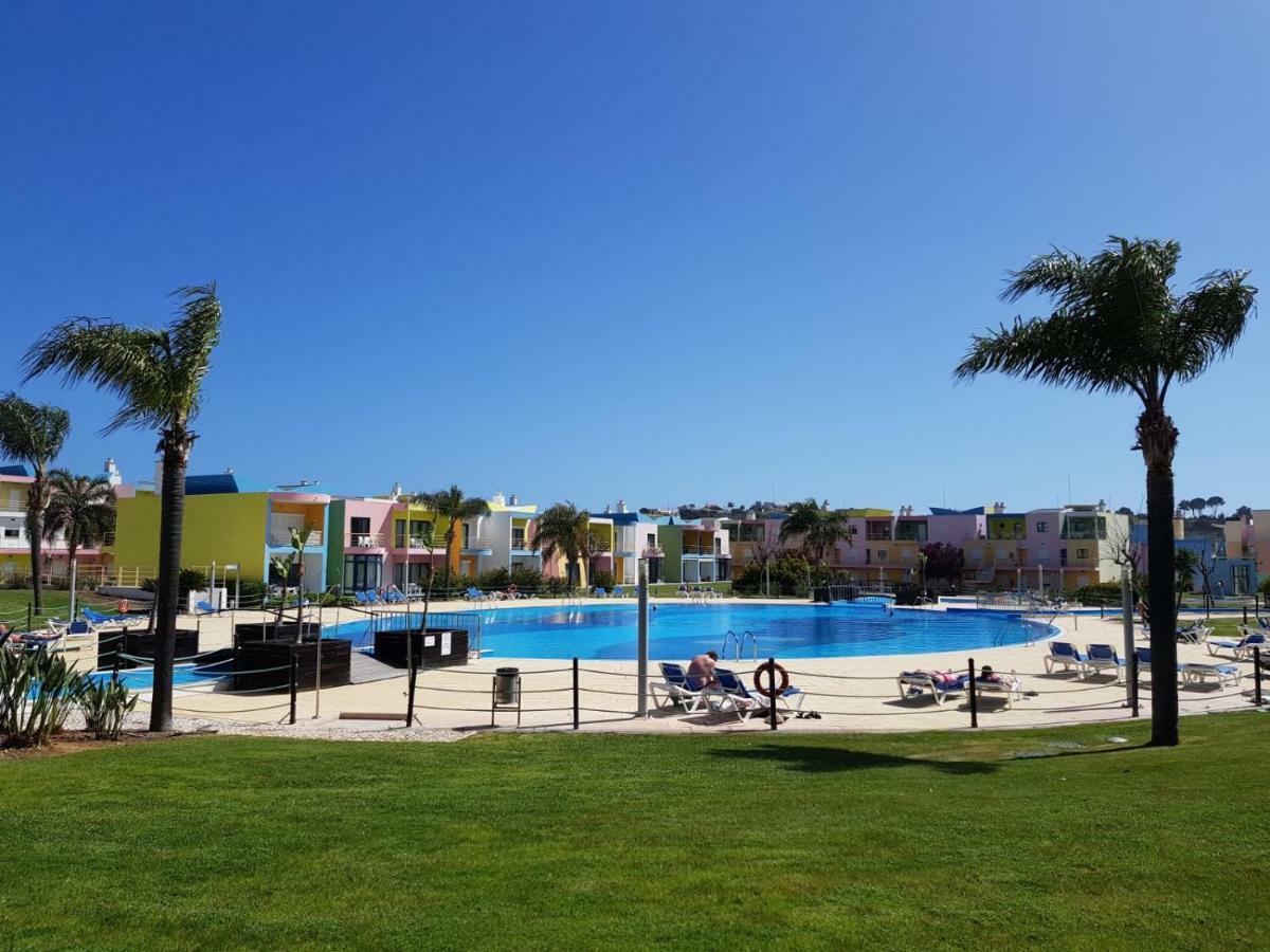 Marina De Albufeira Orada Resort - 2-Bed Apartment With Huge Pool Luaran gambar